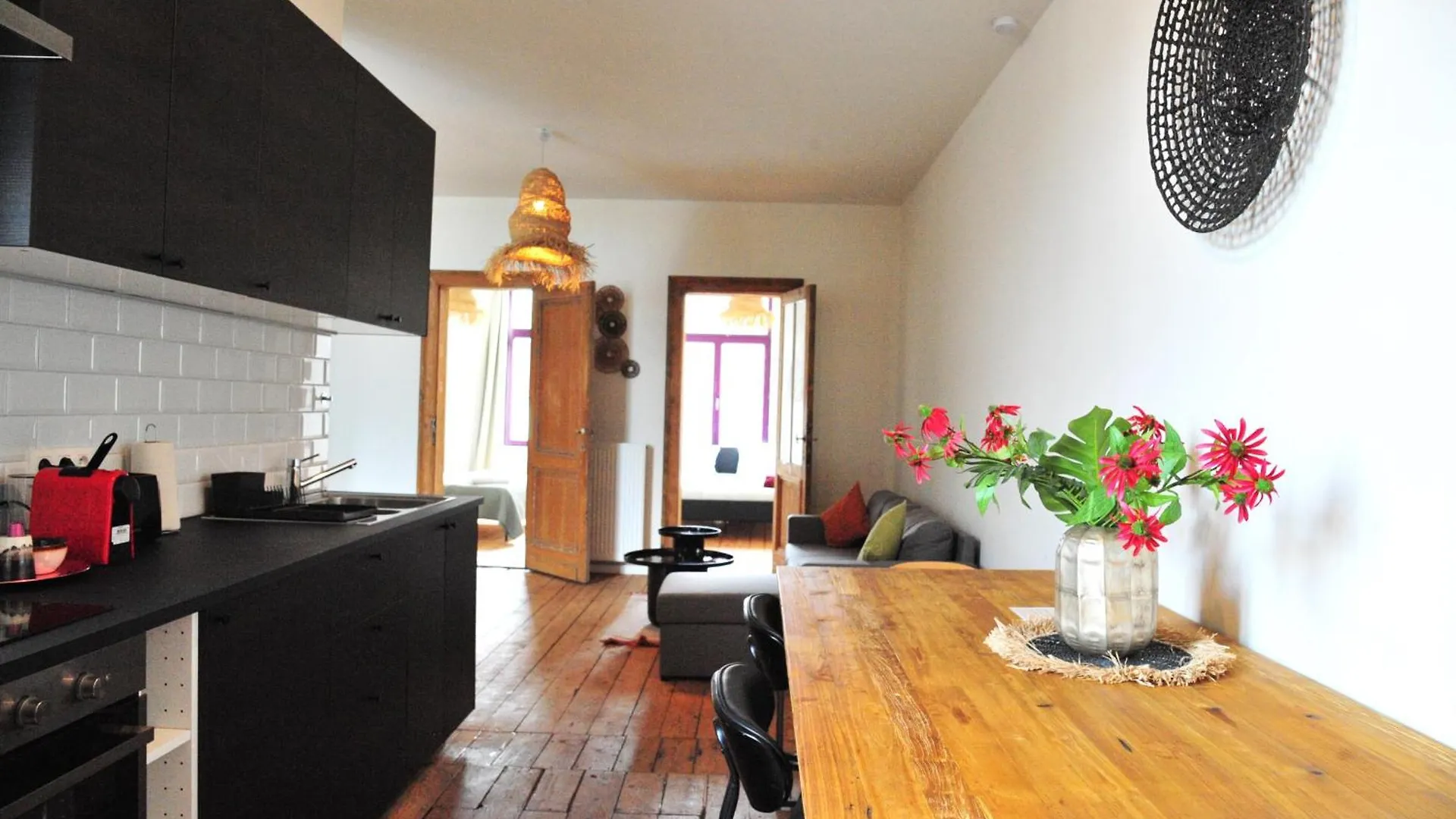 Boho Apartments - 2 Bedrooms Antwerp Aparthotel