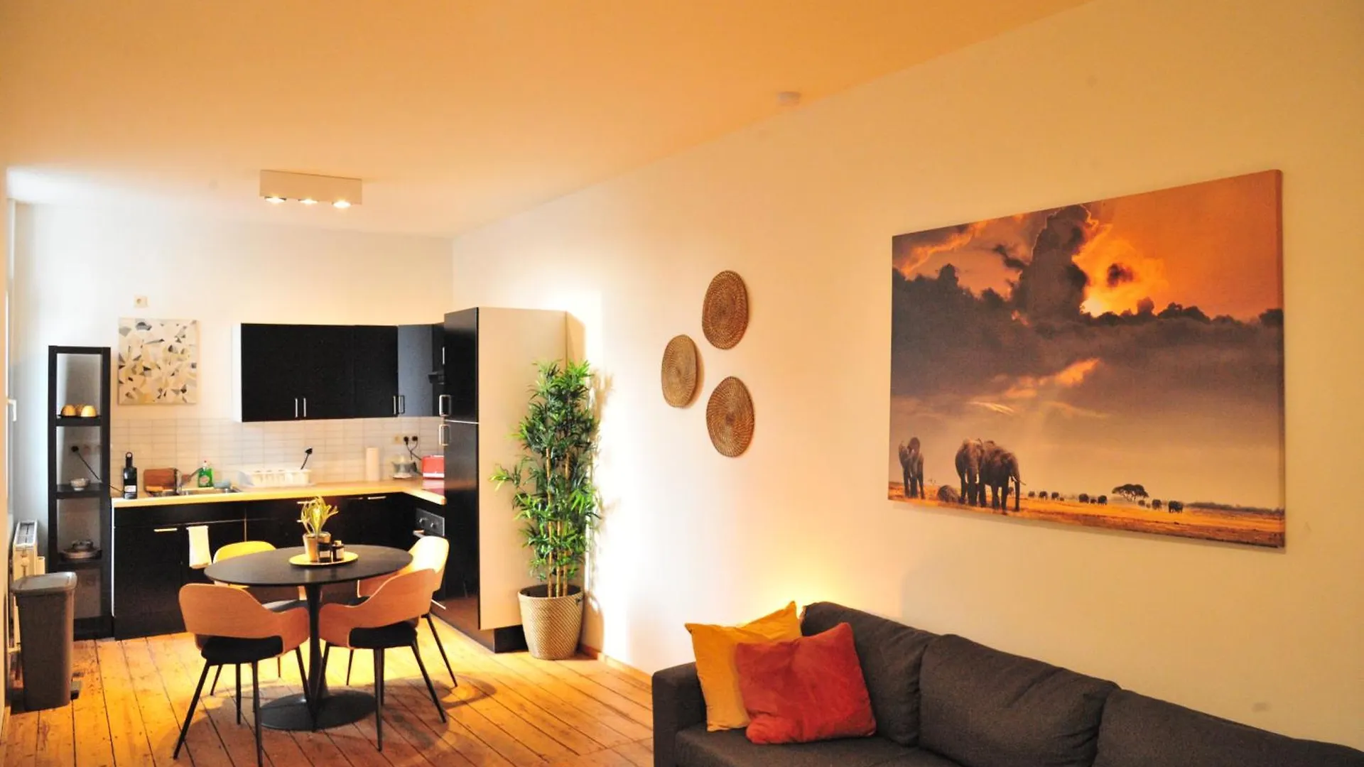 Aparthotel Boho Apartments - 2 Bedrooms Antwerp Belgium