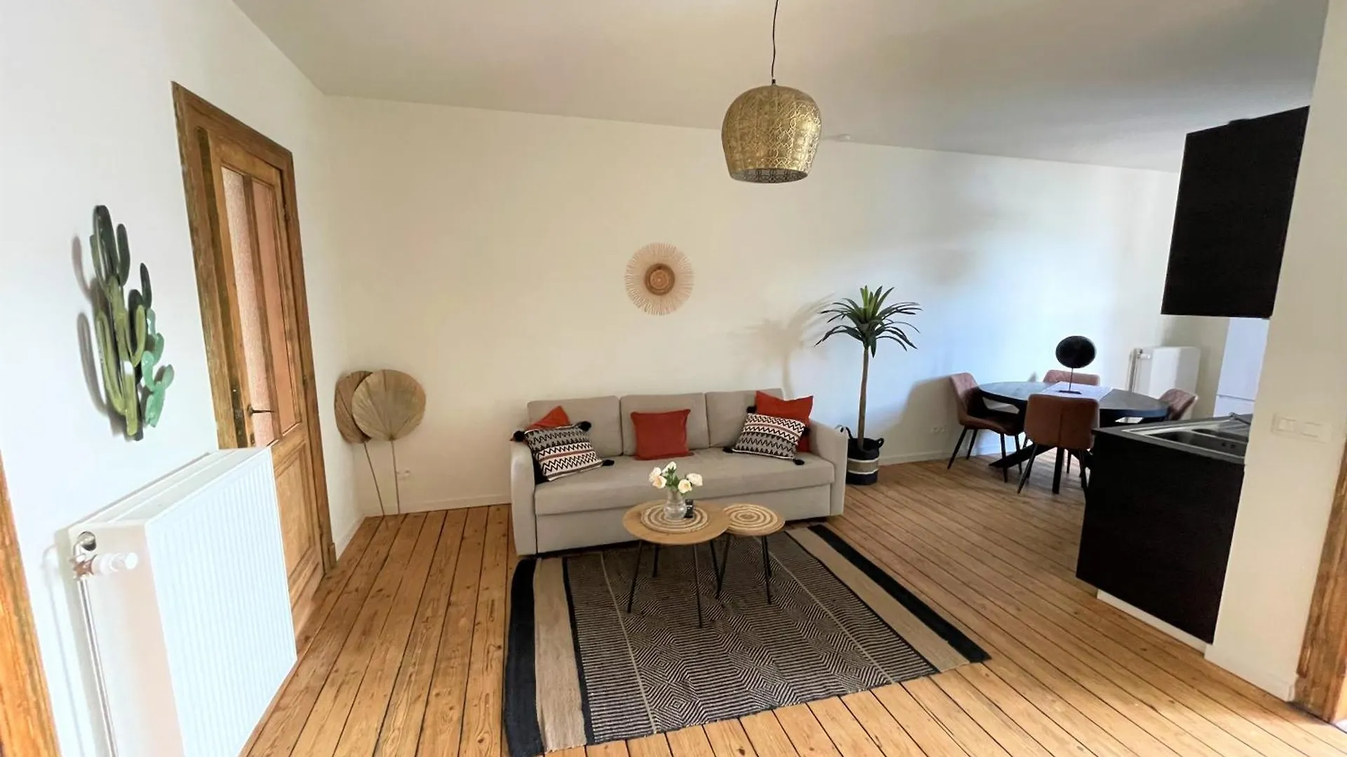 Boho Apartments - 2 Bedrooms Antwerp Aparthotel